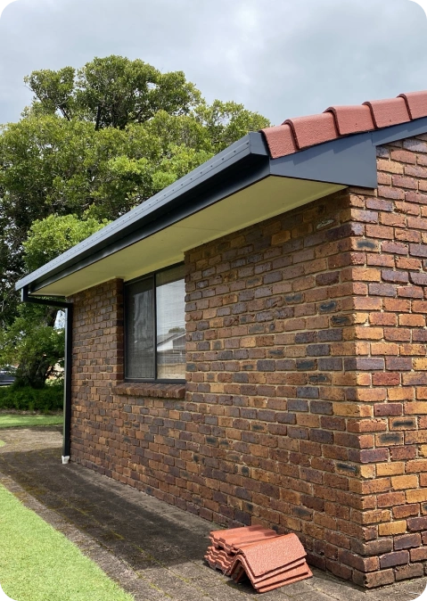 Summerland Guttering 6