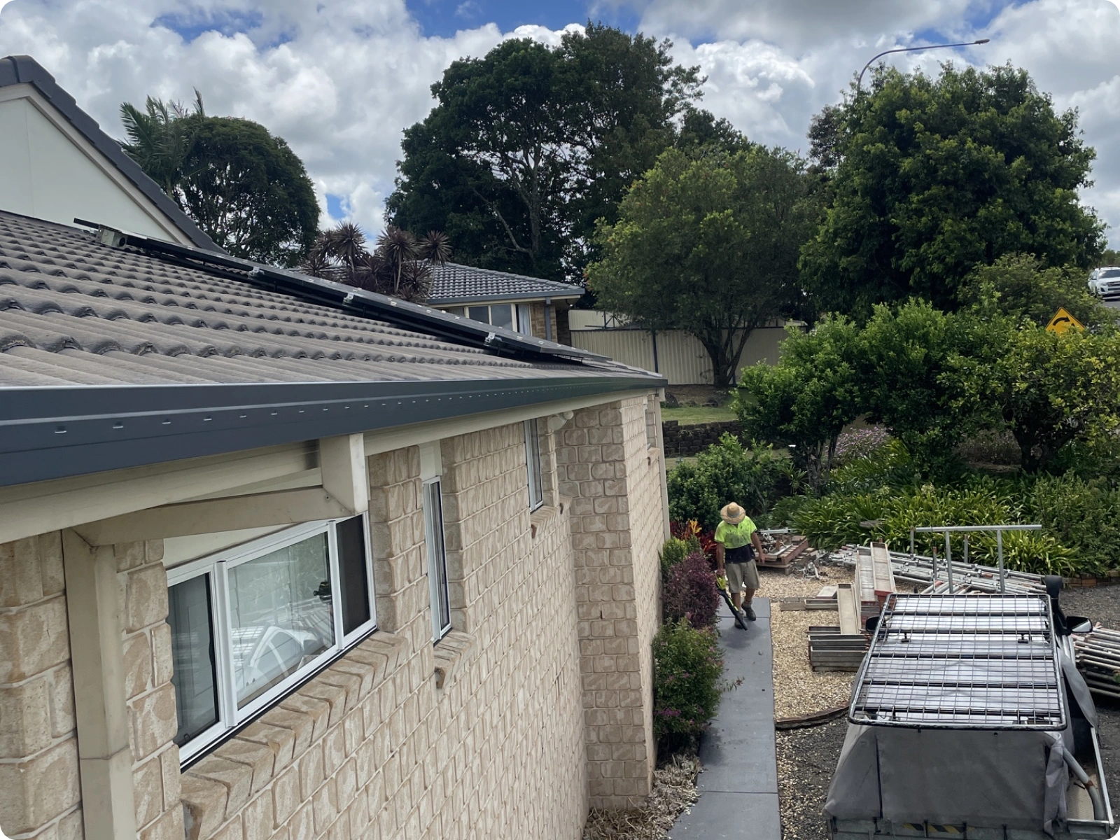 Summerland guttering 88